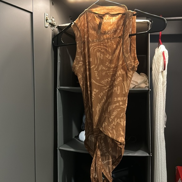 SKIMS Summer Mesh Mock Neck Bodysuit in Latte Swirl Size Small - Picture 4 of 4